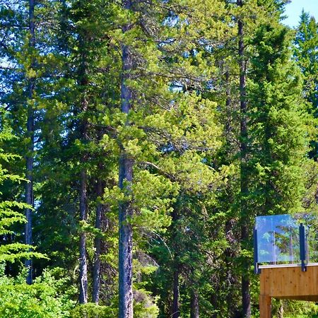Schott'S Lake Conference & Resort Sundre Buitenkant foto