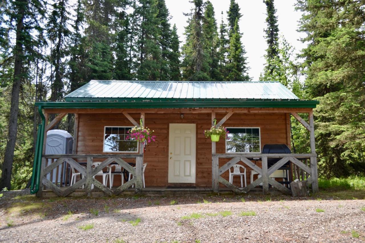 Schott'S Lake Conference & Resort Sundre Buitenkant foto